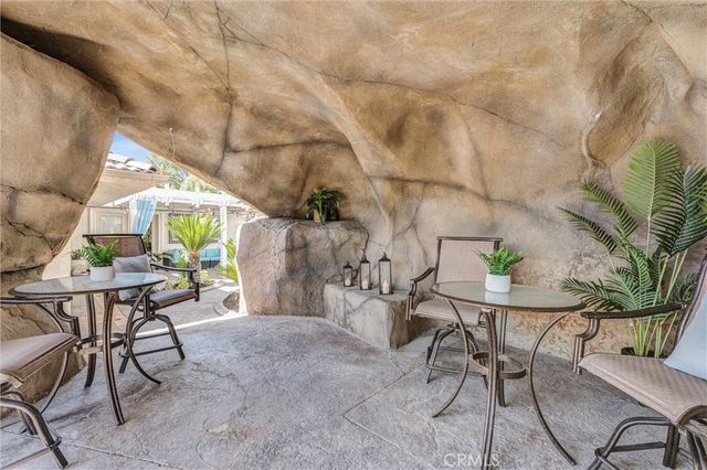 31311 Emperor, Canyon Lake, CA 92587
