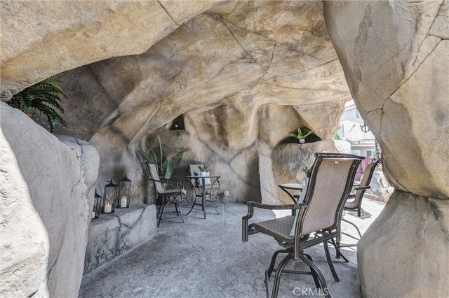 31311 Emperor, Canyon Lake, CA 92587