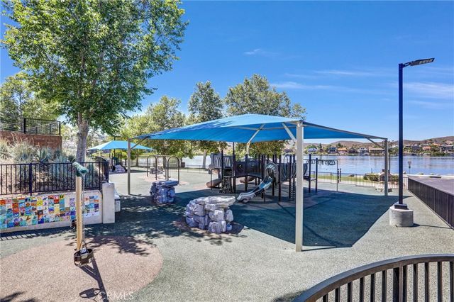 31311 Emperor, Canyon Lake, CA 92587