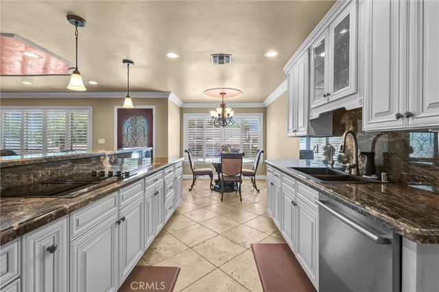 31311 Emperor, Canyon Lake, CA 92587