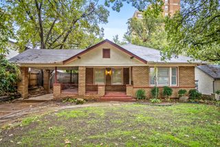 2303 Mistletoe Drive, Fort Worth, TX 76110