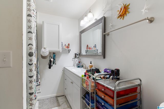 1408 HOLLY OAK DRIVE, Vestavia Hills, AL 35226