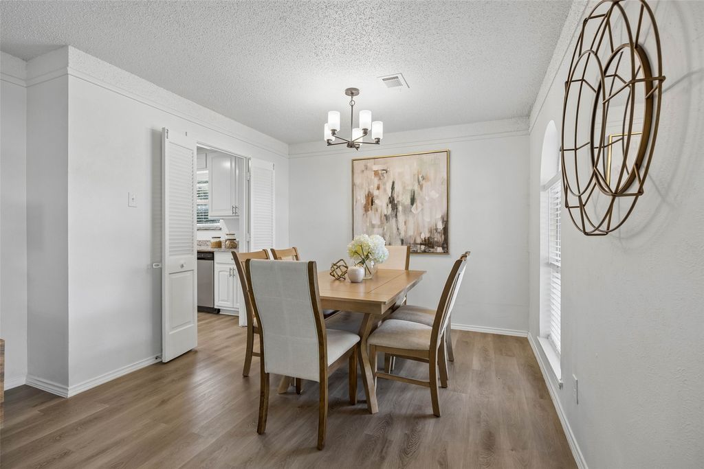 1710 Green Oaks Drive, Irving, TX 75061 — photo 5