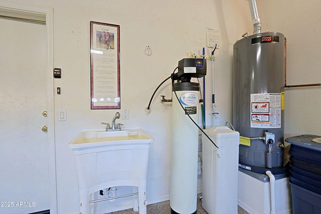 16041 W WINDSOR Avenue, Goodyear, AZ 85395