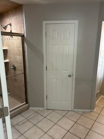 211 Whitney Drive, Rochester Hills, MI 48307