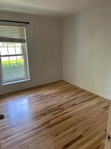 211 Whitney Drive, Rochester Hills, MI 48307