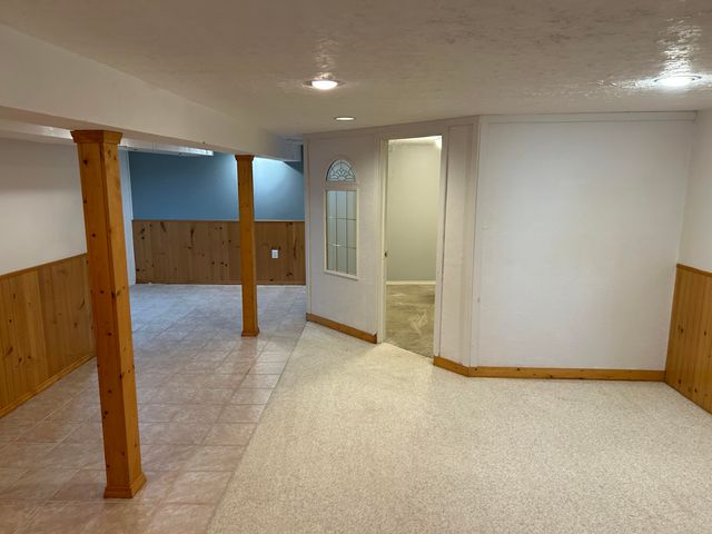 211 Whitney Drive, Rochester Hills, MI 48307