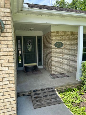 211 Whitney Drive, Rochester Hills, MI 48307