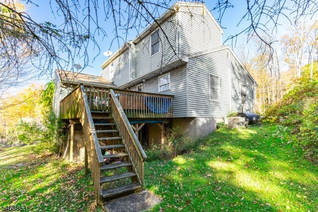 38 Highland Lakes Rd, Vernon Twp., NJ 07462