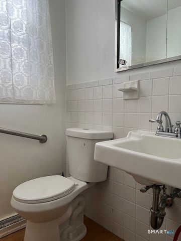 149 Hillyndale Road, Mansfield, CT 06268