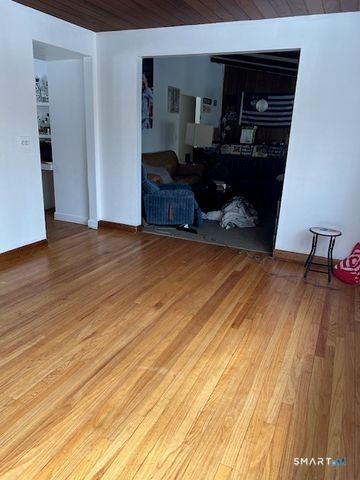 149 Hillyndale Road, Mansfield, CT 06268