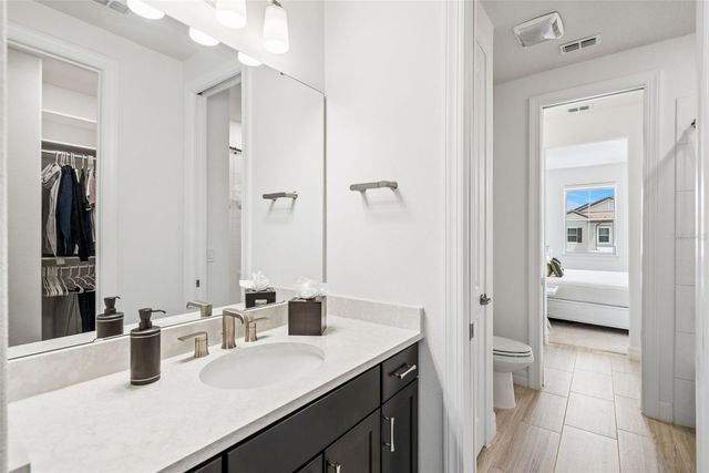 7606 WANDERING WAY, Orlando, FL 32836