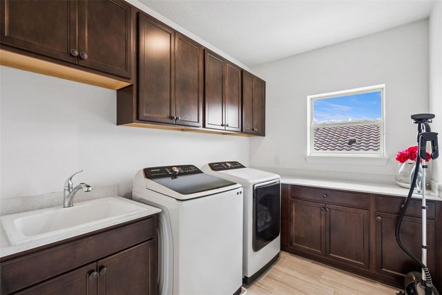 7606 WANDERING WAY, Orlando, FL 32836