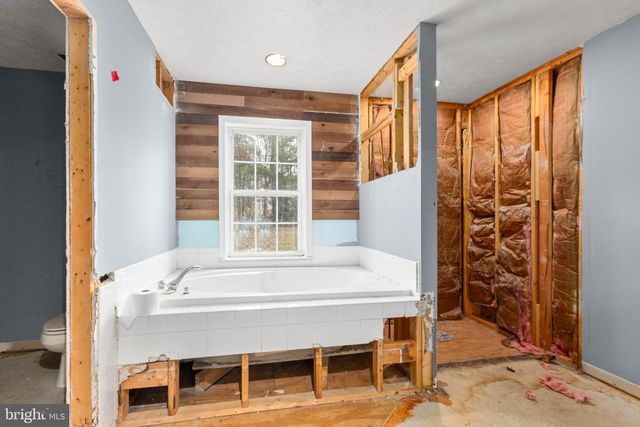 7905 E ROBERT E LEE CT, Spotsylvania, VA 22551