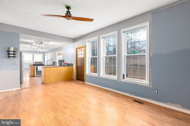 7905 E ROBERT E LEE CT, Spotsylvania, VA 22551