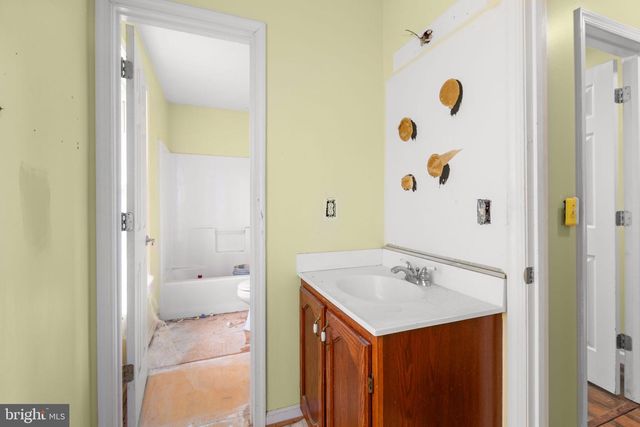 7905 E ROBERT E LEE CT, Spotsylvania, VA 22551