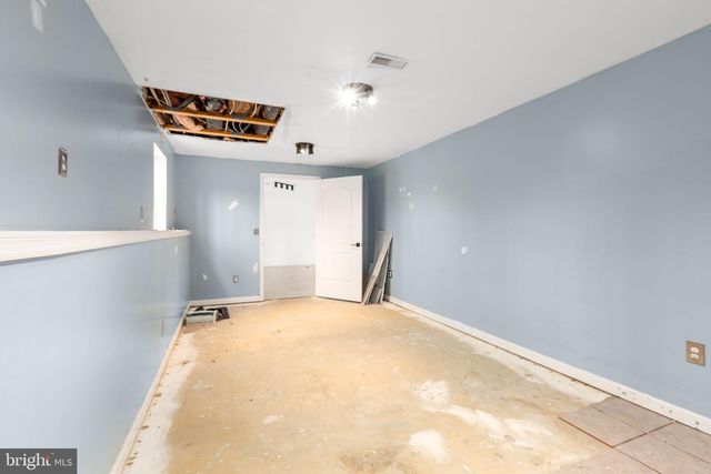 7905 E ROBERT E LEE CT, Spotsylvania, VA 22551