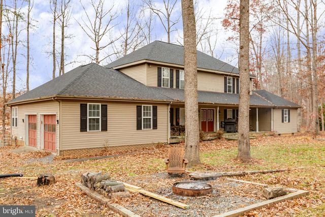 7905 E ROBERT E LEE CT, Spotsylvania, VA 22551