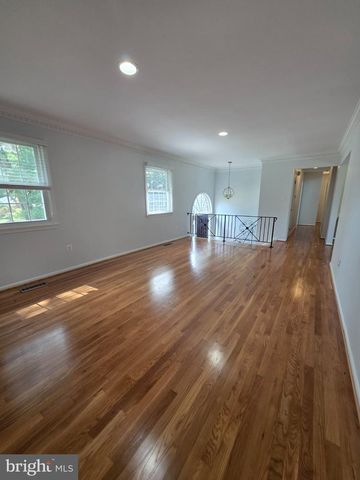 19001 BLOOMFIELD RD, Olney, MD 20832