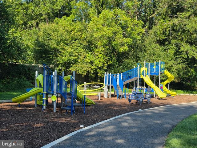 19001 BLOOMFIELD RD, Olney, MD 20832