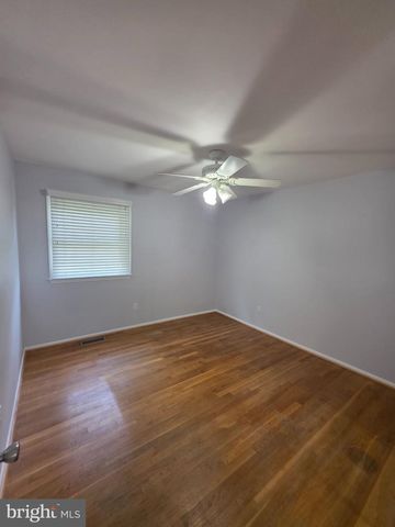 19001 BLOOMFIELD RD, Olney, MD 20832