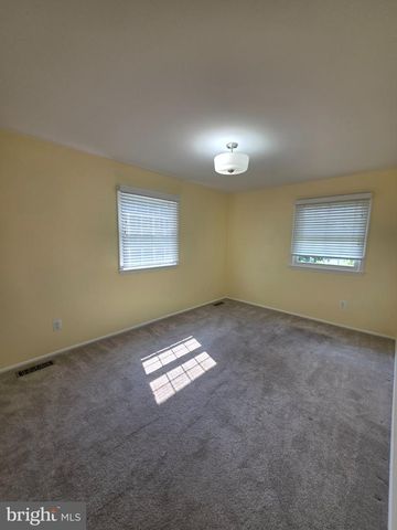 19001 BLOOMFIELD RD, Olney, MD 20832