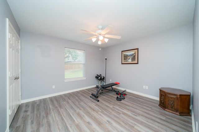 1205 Nancy Circle, Longview, TX 75601