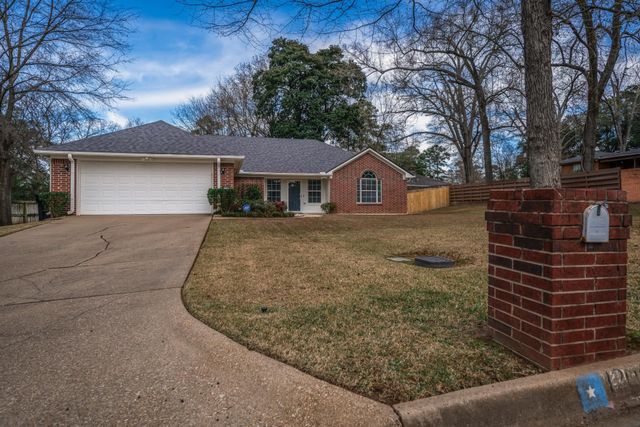 1205 Nancy Circle, Longview, TX 75601