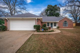 1205 Nancy Circle, Longview, TX 75601