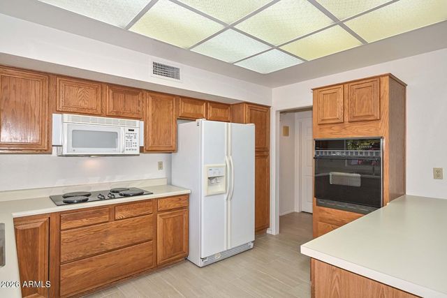 13538 W BALLAD Drive, Sun City West, AZ 85375
