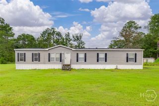 640 W Third Extension, Springfield, GA 31329