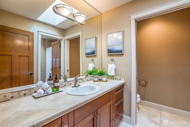 317 1st Street, Kirkland, WA 98033