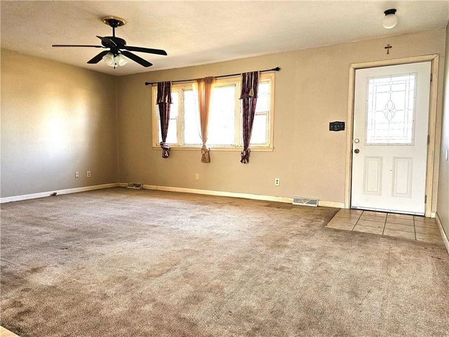 505 Morningside Drive, Garden City, MO 64747