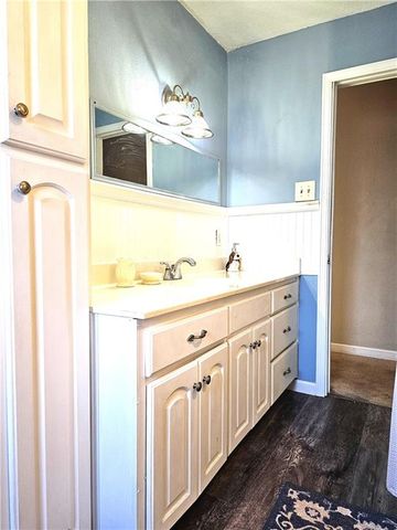 505 Morningside Drive, Garden City, MO 64747