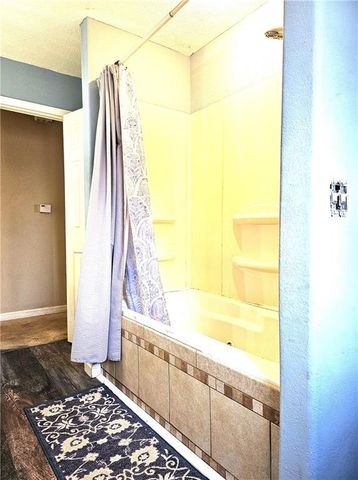 505 Morningside Drive, Garden City, MO 64747