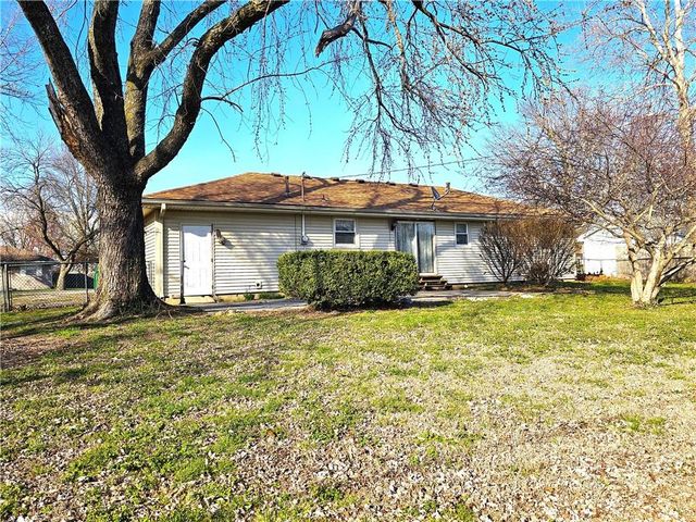 505 Morningside Drive, Garden City, MO 64747