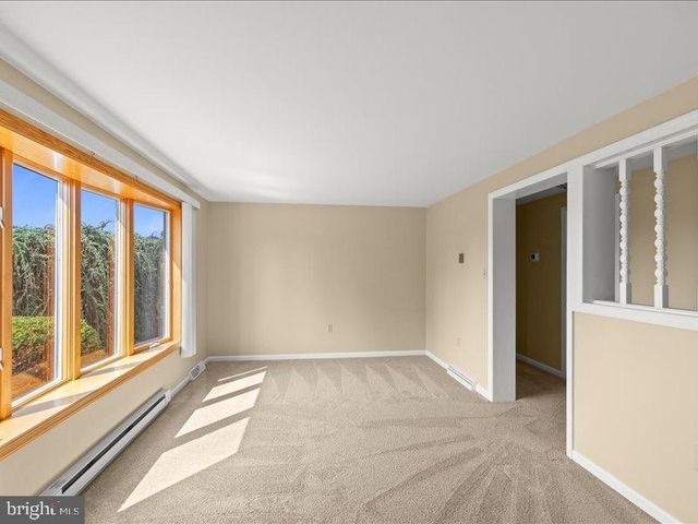 7246 SMITH RD, Chambersburg, PA 17201