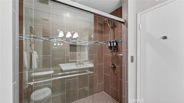 6624 E Leafwood, Anaheim, CA 92807