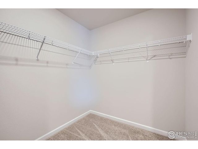 201 Robin Rd, Johnstown, CO 80534