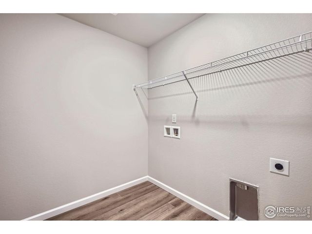 201 Robin Rd, Johnstown, CO 80534