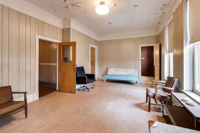 3659 S Union Avenue, Chicago, IL 60609