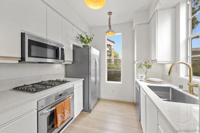 3537 Caminito El Rincon 259, San Diego, CA 92130