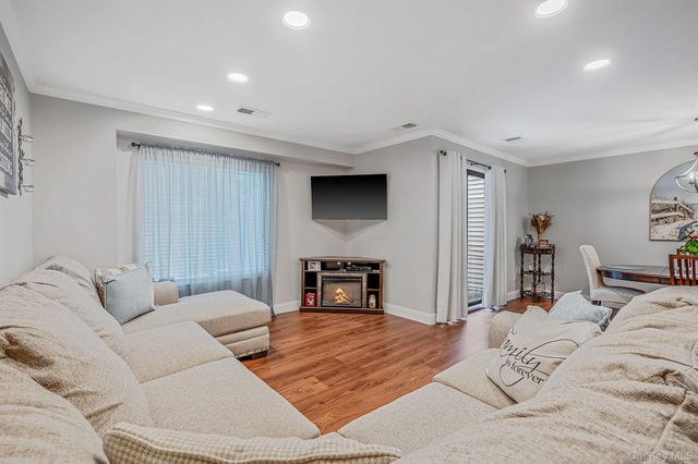 855 Skyline Drive, Coram, NY 11727