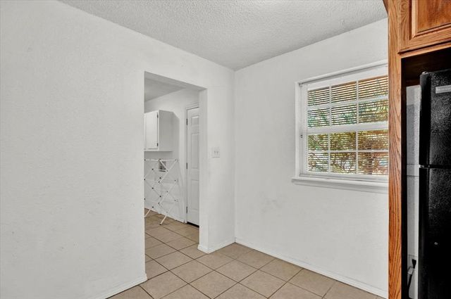 505 Meadowlake Drive, Noble, OK 73068