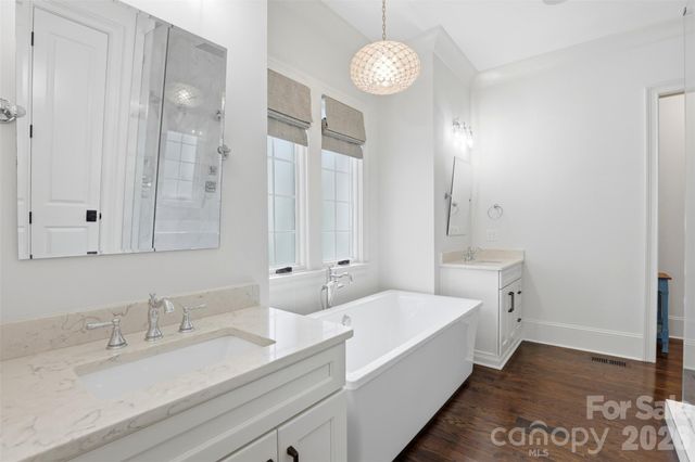 2510 Gleneagles Drive, Gastonia, NC 28056
