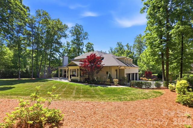 2510 Gleneagles Drive, Gastonia, NC 28056