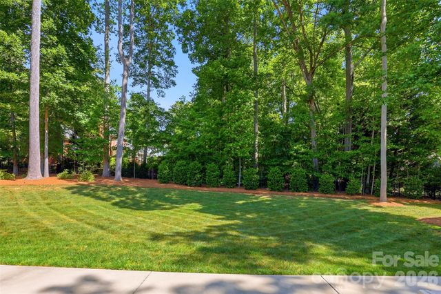 2510 Gleneagles Drive, Gastonia, NC 28056