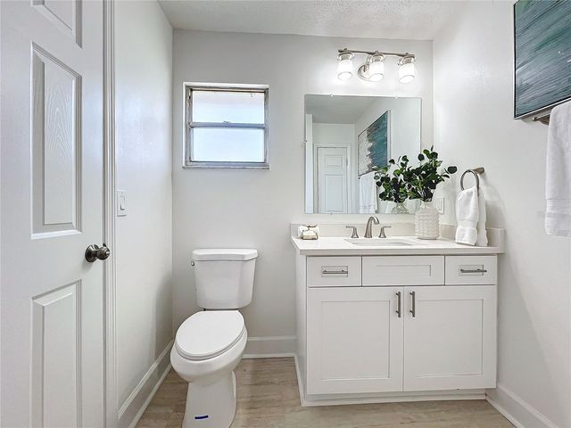 3932 ASHWOOD LANE 42, Sarasota, FL 34232