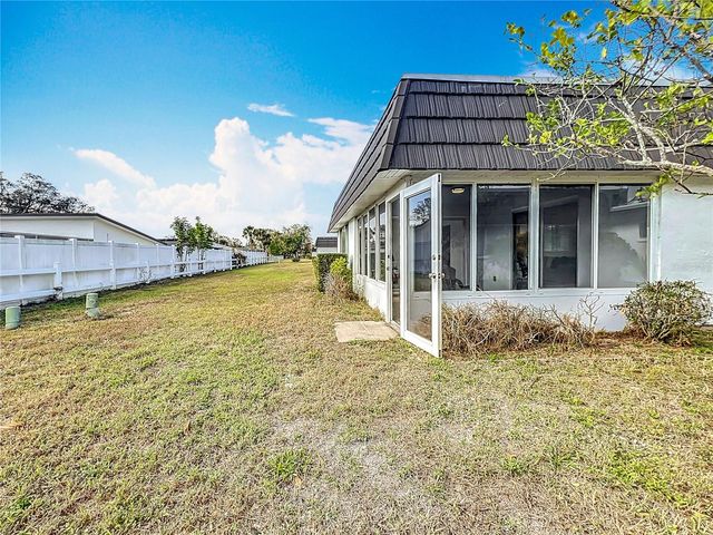 3932 ASHWOOD LANE 42, Sarasota, FL 34232