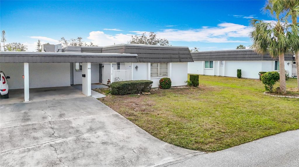 3932 ASHWOOD LANE 42, Sarasota, FL 34232